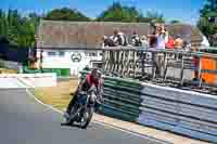 Vintage-motorcycle-club;eventdigitalimages;mallory-park;mallory-park-trackday-photographs;no-limits-trackdays;peter-wileman-photography;trackday-digital-images;trackday-photos;vmcc-festival-1000-bikes-photographs